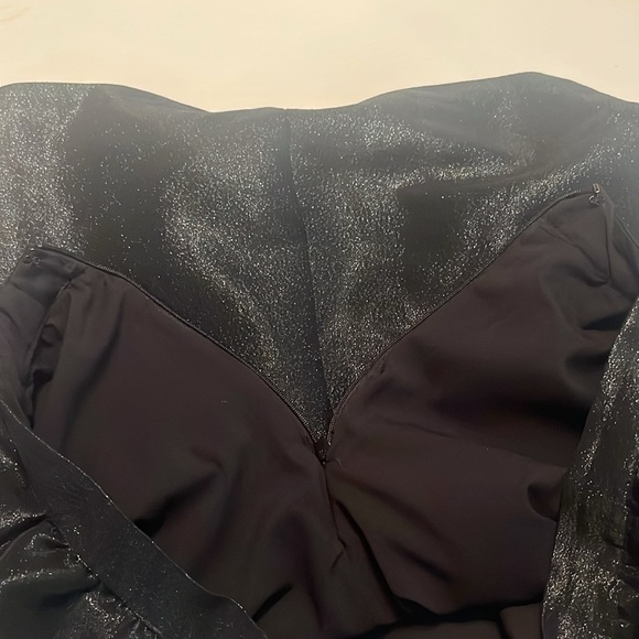 CeCe Black Metallic Shimmer Lurex Flare Skirt Size 0 - Picture 6 of 10